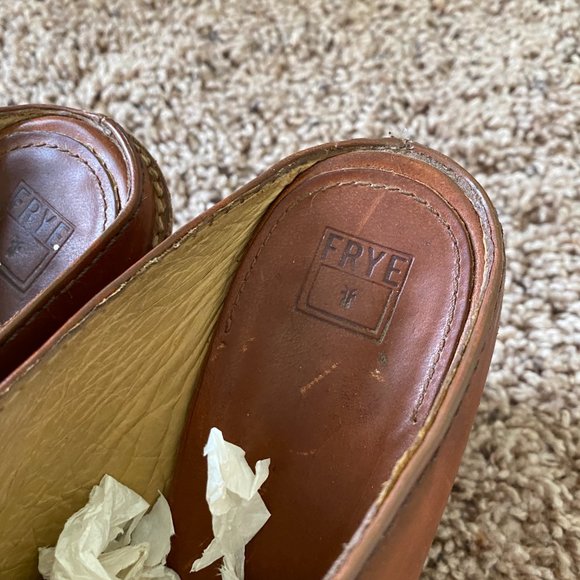 [Frye] Zipper Slip-On Heels - Picture 3 of 4